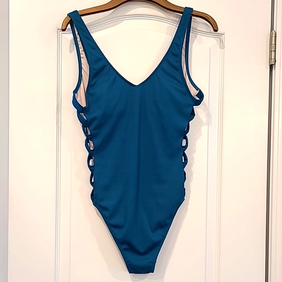 Target Swim Target One Piece Swimsuit With Side Cutouts Size M